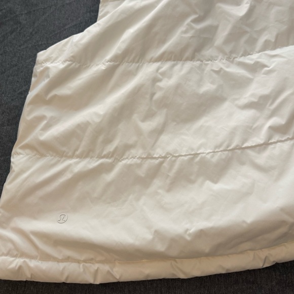 Lululemon Vest 600 down wunder puff - Picture 6 of 7